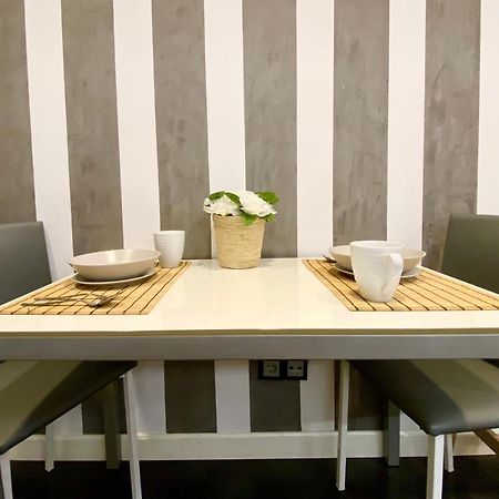 Apartamento Charming Exclusive La Latina Madrid Exterior foto