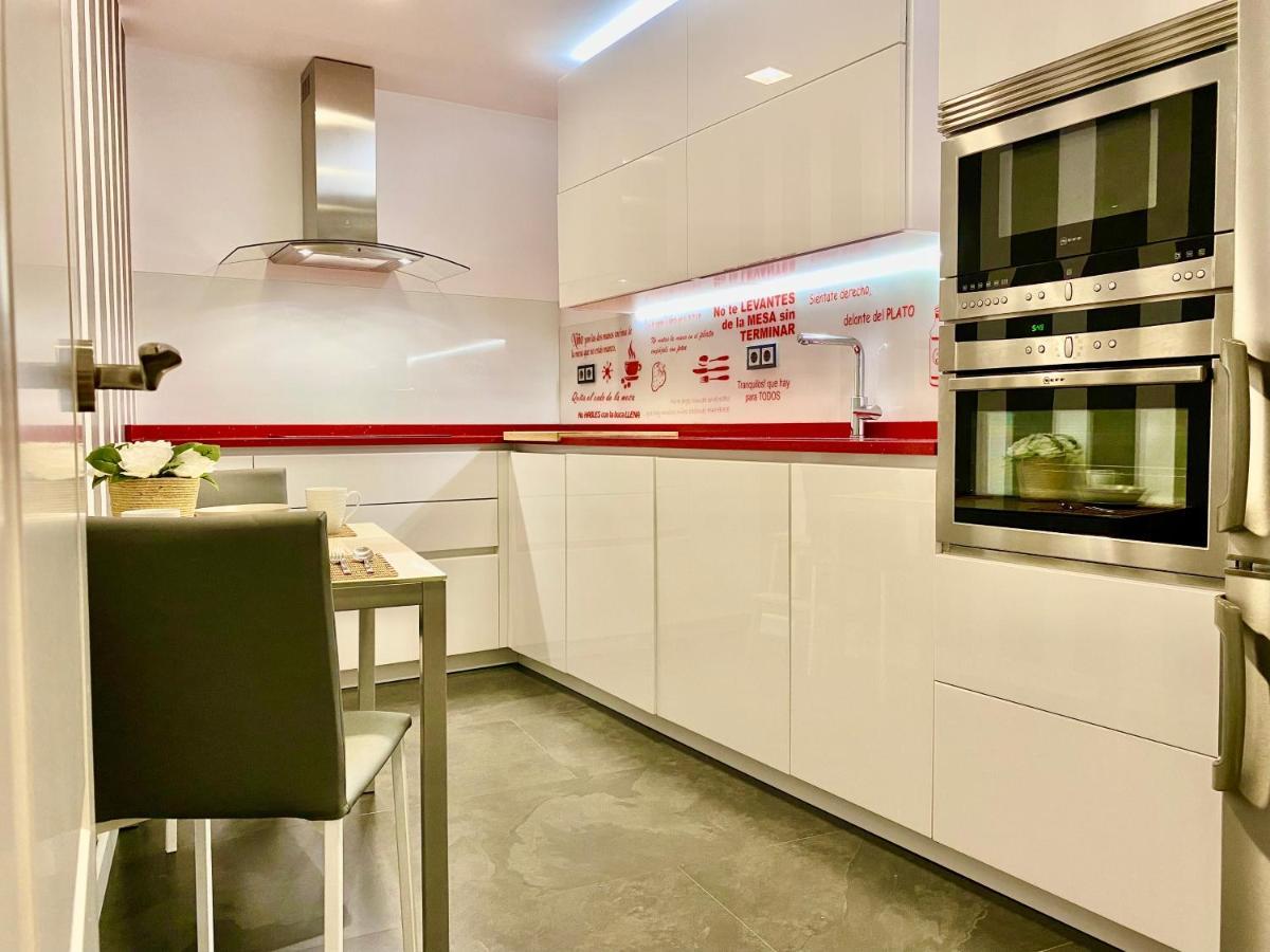 Apartamento Charming Exclusive La Latina Madrid Exterior foto