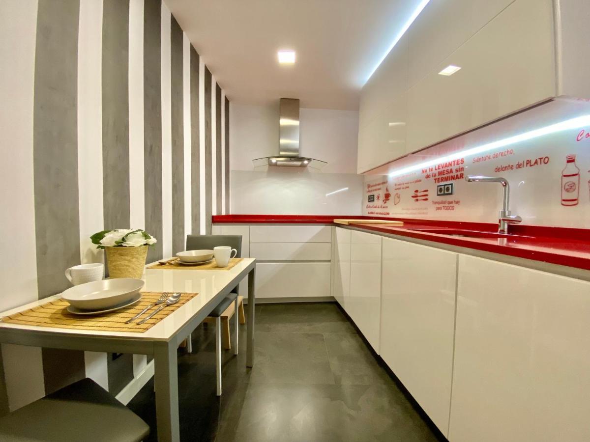 Apartamento Charming Exclusive La Latina Madrid Exterior foto